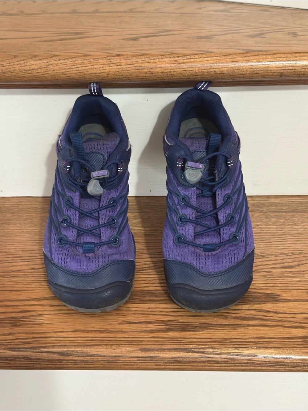 Keen Kids Purple and Navy Trail Sneakers